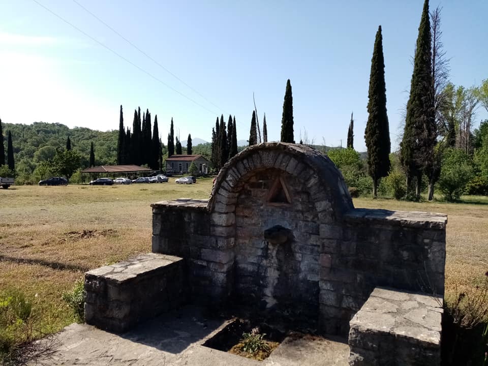 ΜΑΗΝΙΚΟΛΑ 04