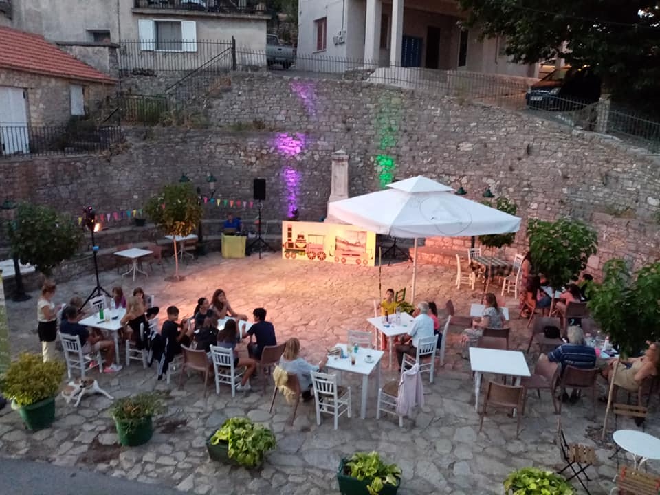 ΤΡΑΙΝΟ ΤΗΣ ΧΑΡΑΣ 20210817 01